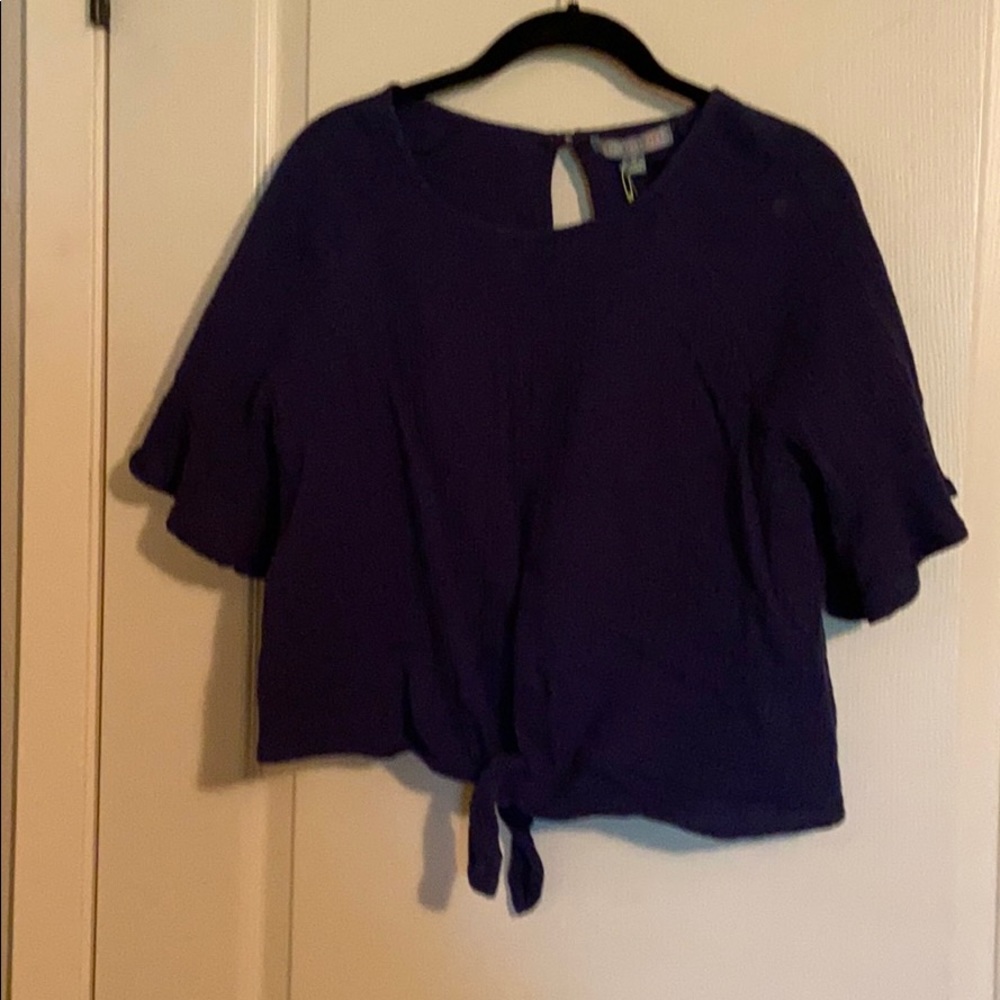 Short sleeve shirt